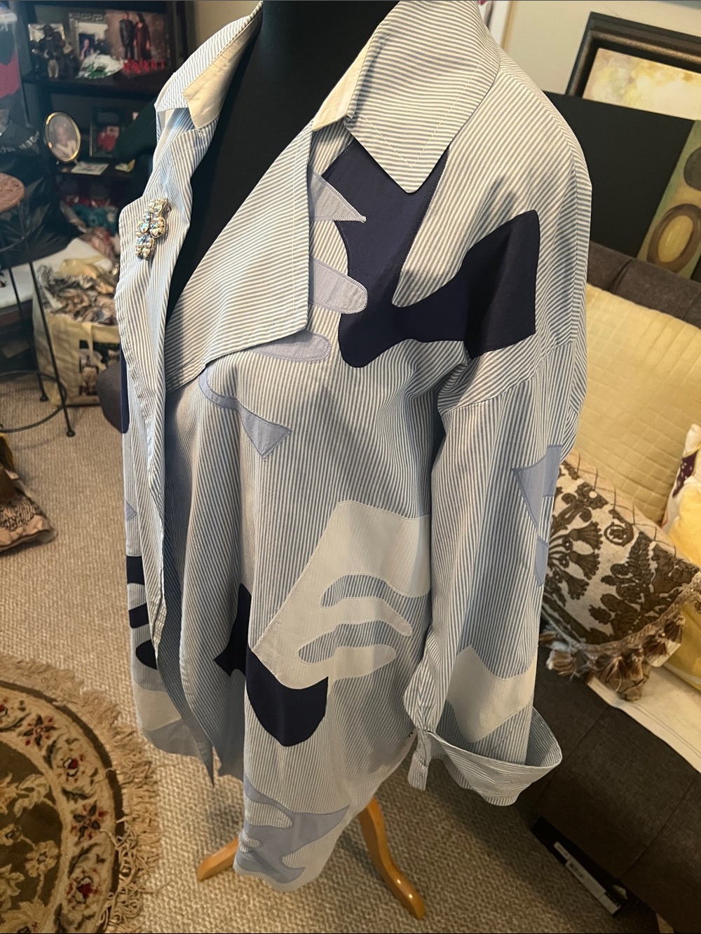 Light Blue & Navy Patterned Women's Coat by Lafayette 148 - Picture 4 of 9